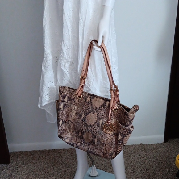 Michael Kors Tan Snake Print Tote Bag - Picture 14 of 16